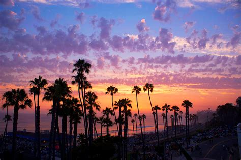 March 2024 - Ventura, California - Sunrise and sunset calendar. Sunrise and sunset times, civil twilight start and end times as well as solar noon, and day length for every day of March in Ventura. The day length increases by 1 hour, 4 minutes over the course of March 2024, from 11 hours, 31 minutes on the first day to 12 hours, 35 minutes …